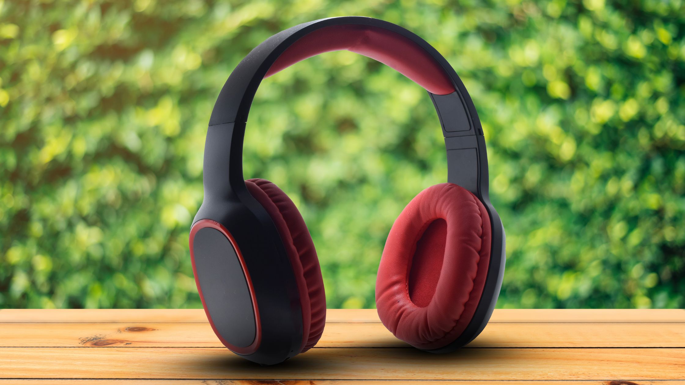 7 Best Headphones in Bangladesh 2025